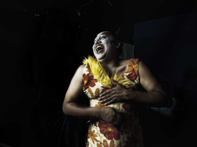 Exploración entre la persona y el persona de los Drag Queen en Quito, Ecuador.
Documental fotográfico desarrollado del 2009 al 2016 por Gato Villegas S